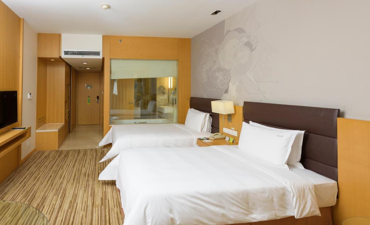 Holiday Inn Shijiazhuang Central By Ihg Exterior foto