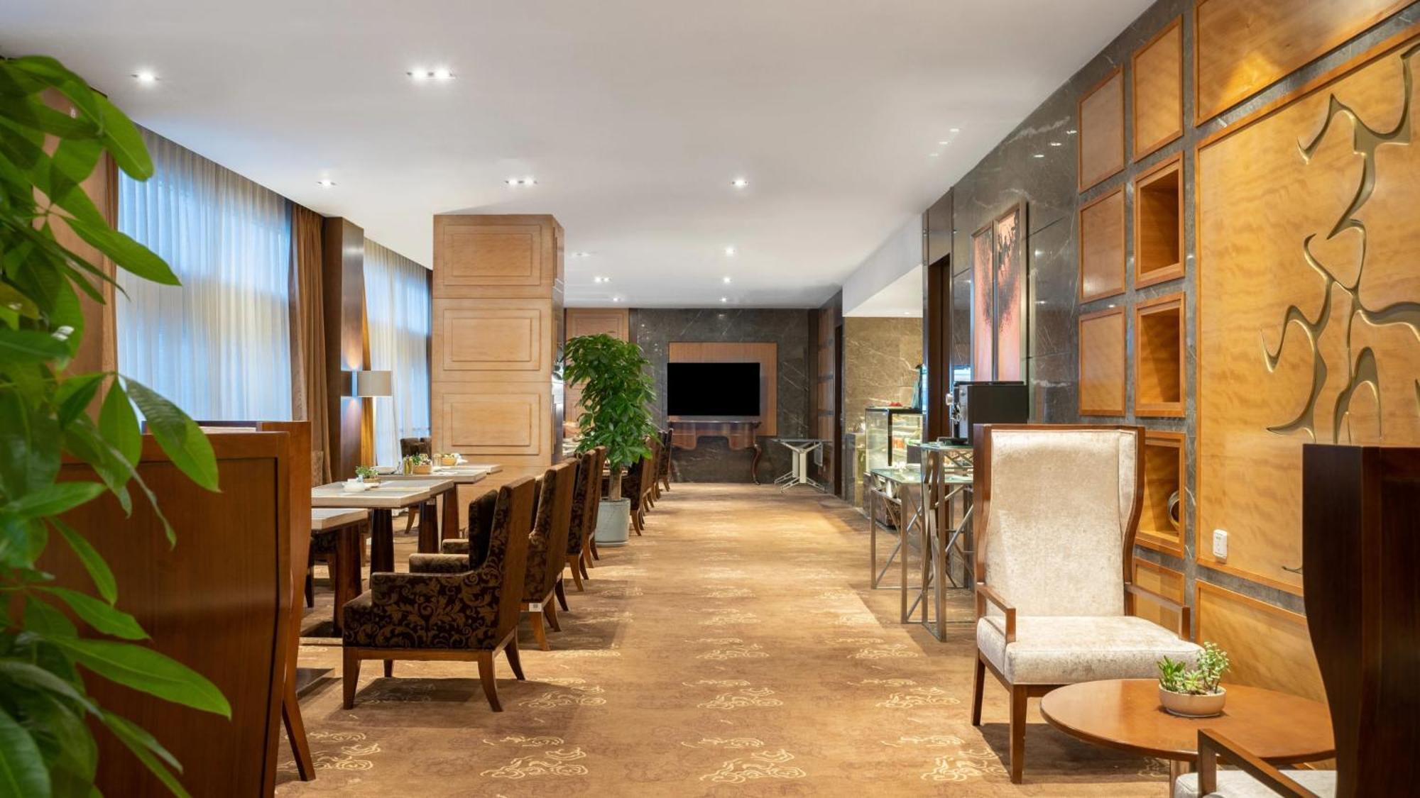 Holiday Inn Shijiazhuang Central By Ihg Exterior foto