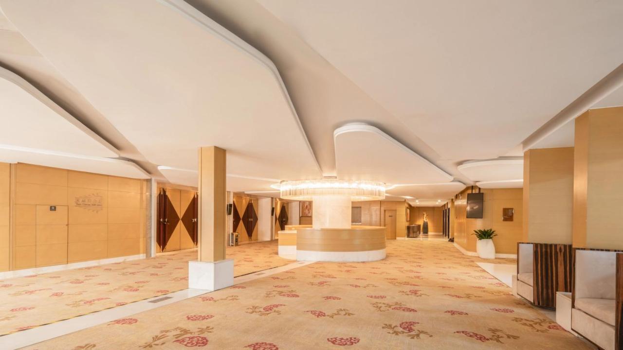 Holiday Inn Shijiazhuang Central By Ihg Exterior foto