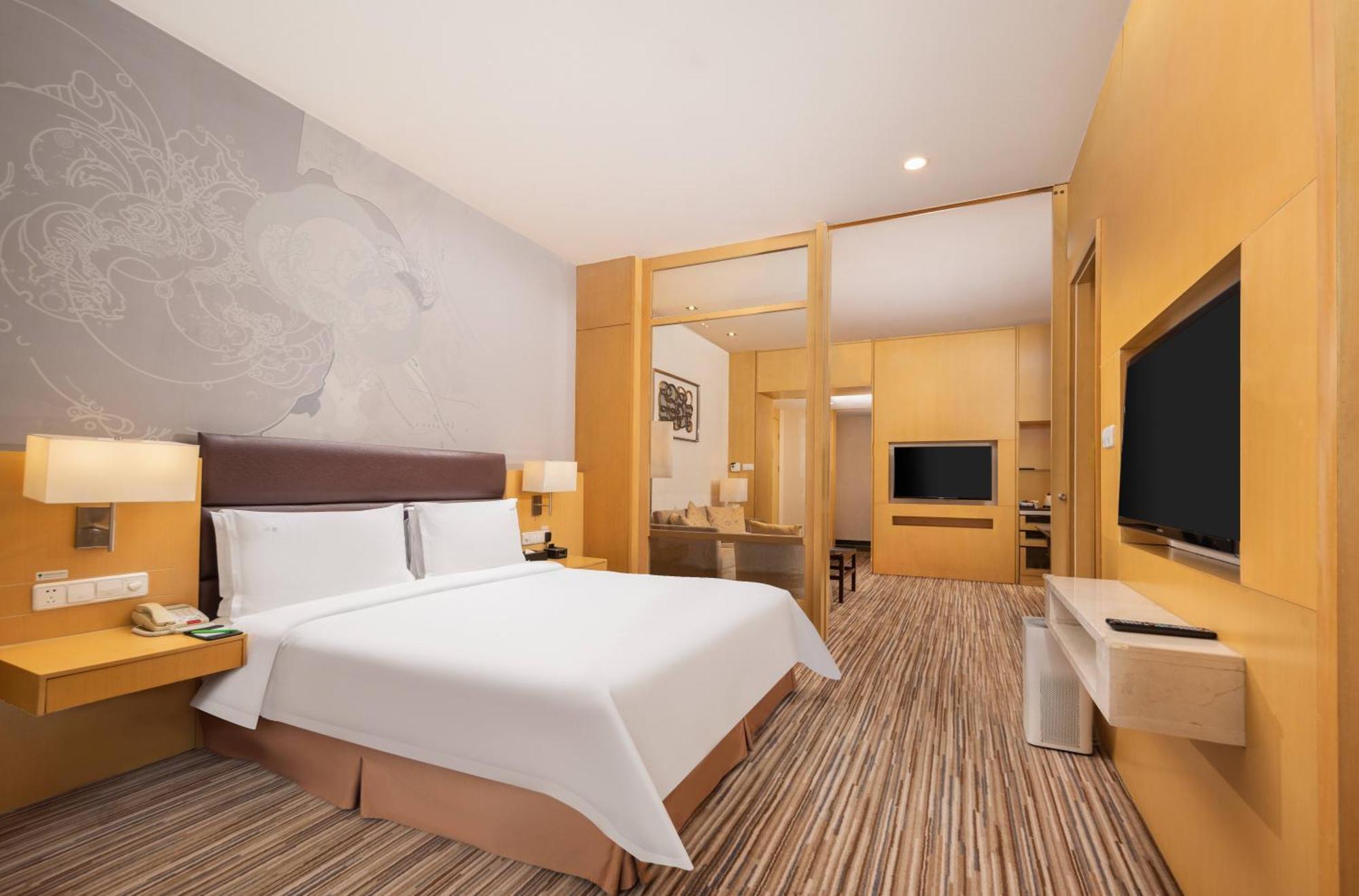 Holiday Inn Shijiazhuang Central By Ihg Exterior foto